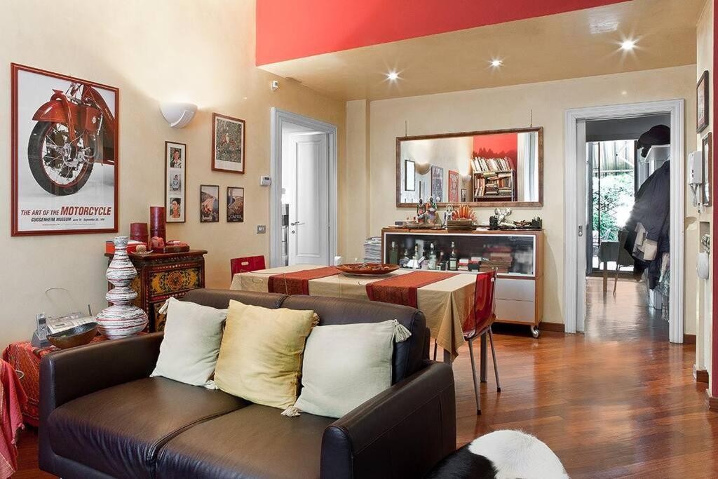 Apartment With Terrace In Central Milano Eksteriør billede