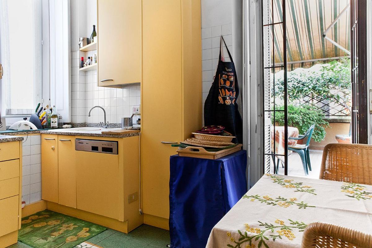 Apartment With Terrace In Central Milano Eksteriør billede